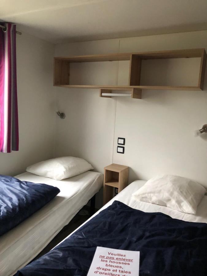 Camping Du Sevron Saint-Etienne-du-Bois  ภายนอก รูปภาพ