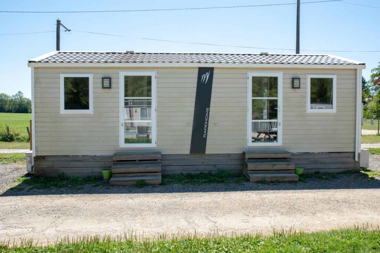 Camping Du Sevron Saint-Etienne-du-Bois  ภายนอก รูปภาพ