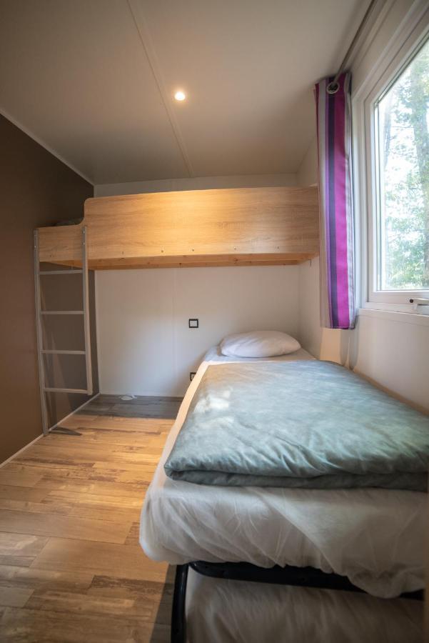 Camping Du Sevron Saint-Etienne-du-Bois  ภายนอก รูปภาพ